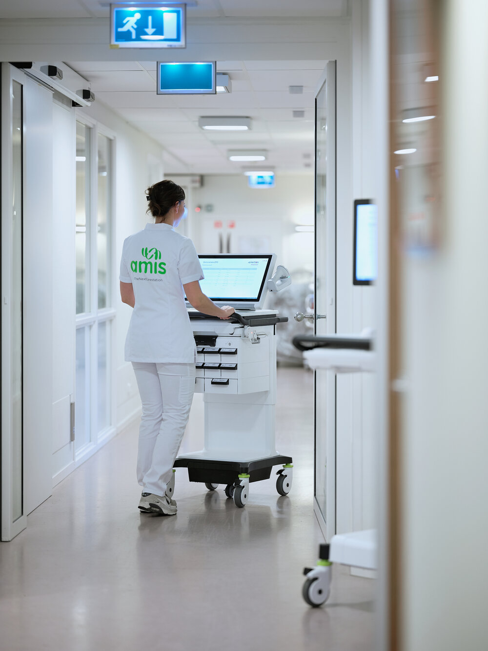 AMiS-Pro_PC- und Visitenwagen AMiS-Pro_PC- und Visitenwagen